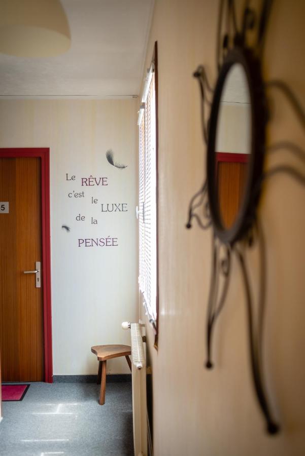 HotelLe MaraisCaillebotte Challans Extérieur photo